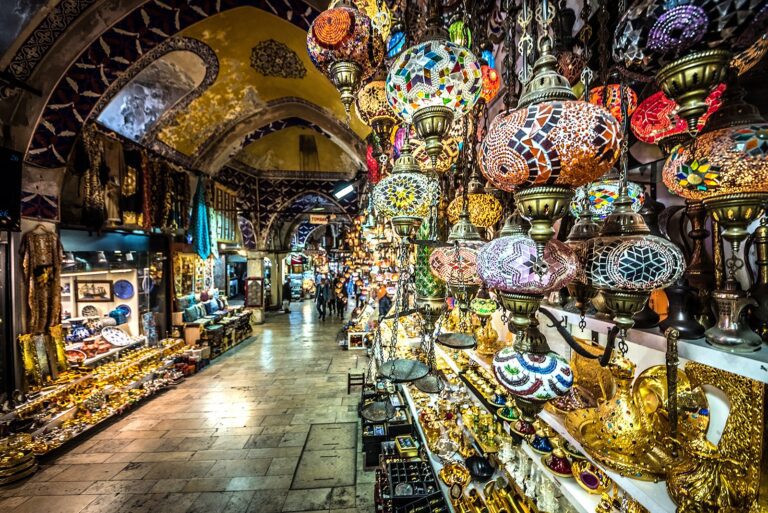 Read more about the article Grand Bazaar in Türkiye